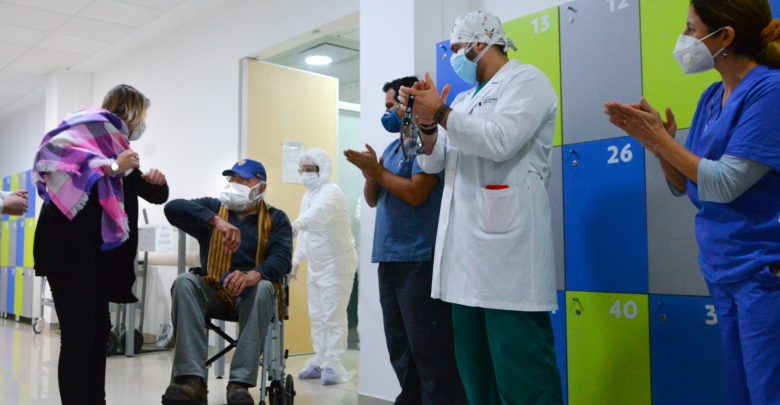 Gustavo Ratti, el primer paciente del Hospital  Municipal de San Fernando dado de alta