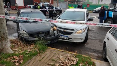 Choque de los autos de los delincuentes