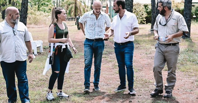 Ariel Sujarchuk y su equipo interdisciplinario municipal en Corrientes