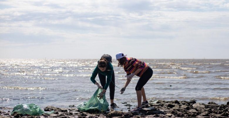 Limpieza en la costa de Vicente López