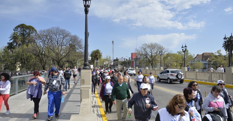 CARRERA DE 5K Y UNA CAMINATA FAMILIAR DE 2K