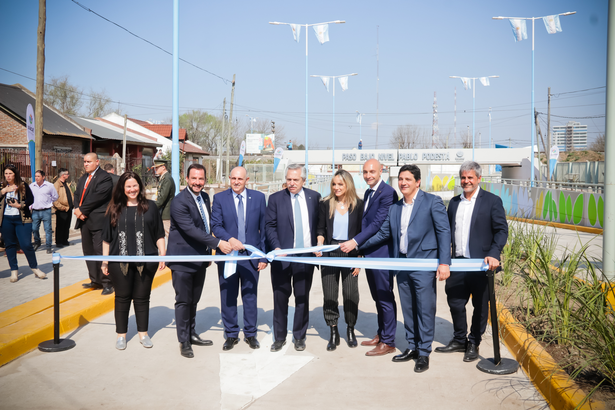 Alberto Fernández presente en la inauguración