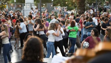 Tango en Plaza Alem