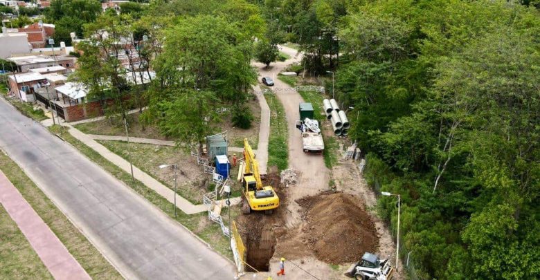 Obra de cloacas para más de 100 mil vecinos