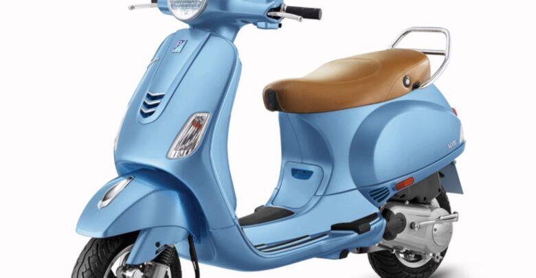 Nueva Vespa VXL 150 - celeste