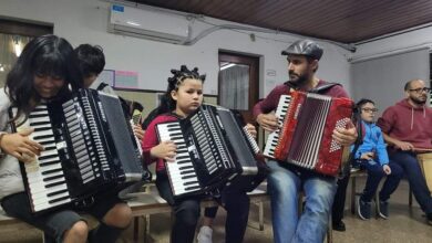 El Municipio de Tigre entregó nuevos instrumentos musicales a sus Orquestas Infanto Juveniles