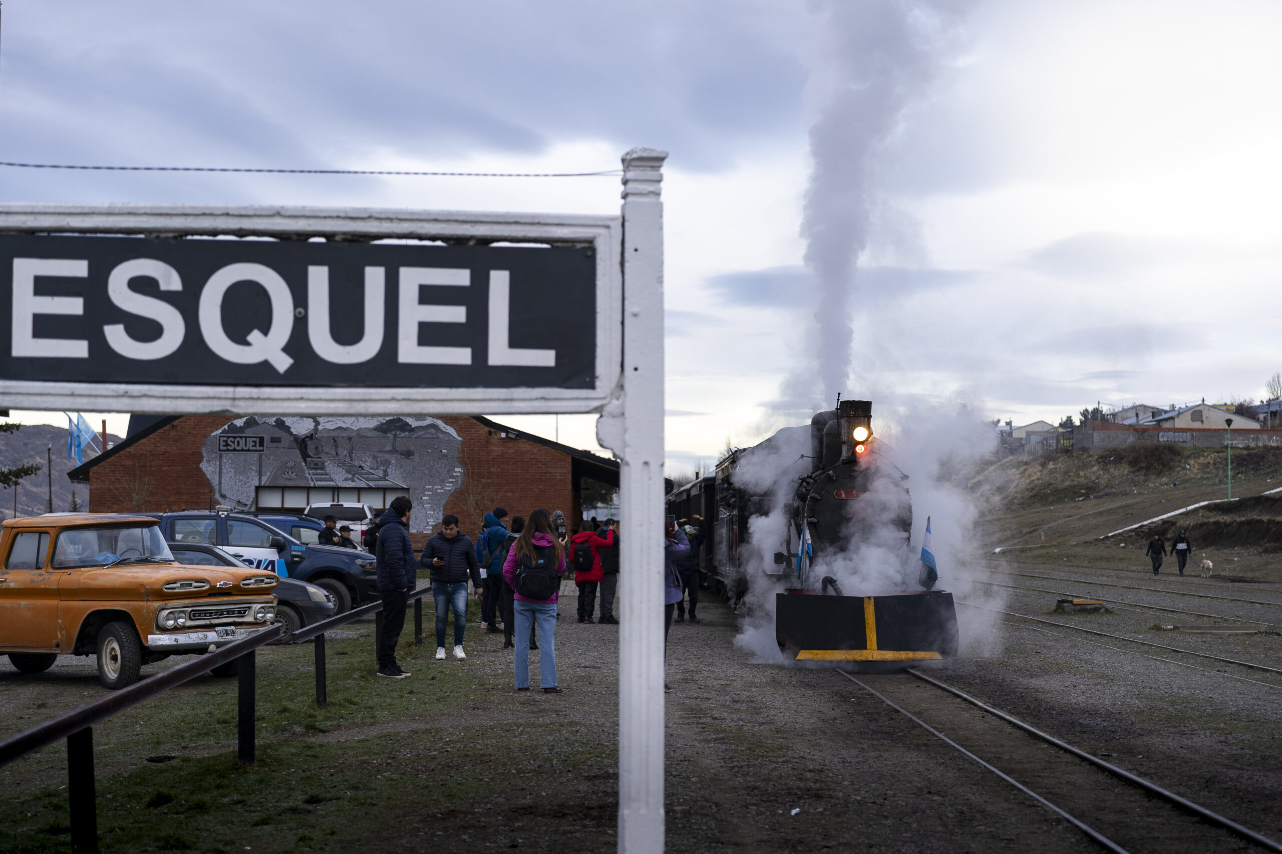 Estación de Esquiel