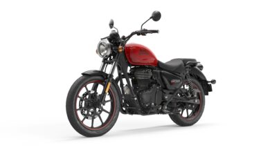 Royal Enfield Meteor 350 - Fireball Red