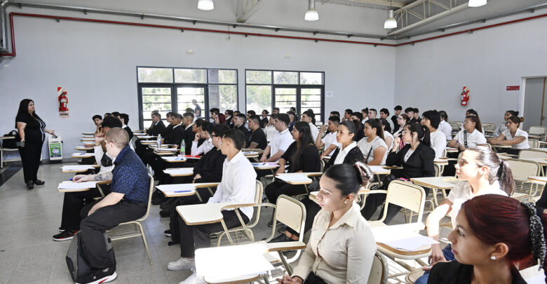 Escuela de Policía Juan Vucetich