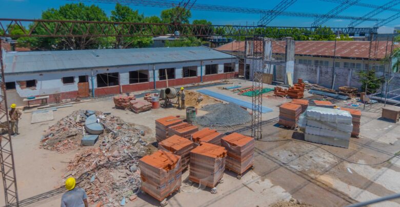 Avanzan obras en escuelas