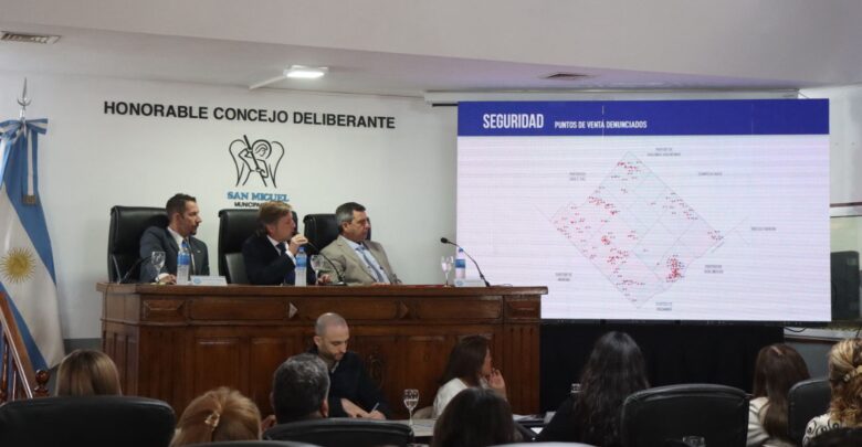 Jaime Méndez durante su exposición de Seguridad