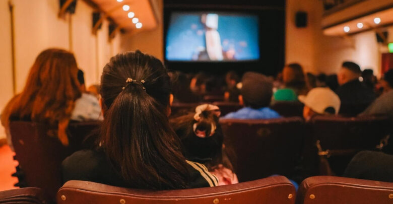 Cine solidario