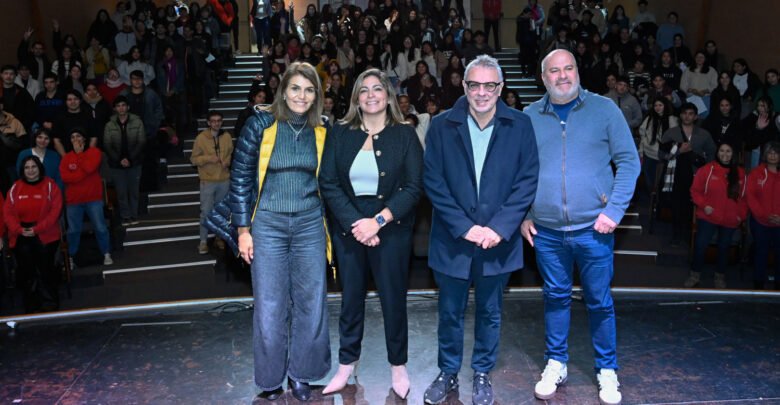Programa de becas Tigre Educa 2025