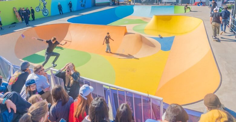 Skateboarding San Fernando