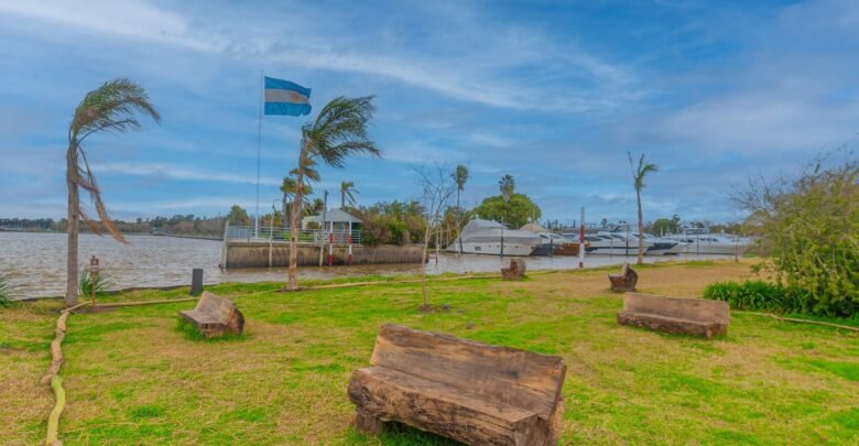 Nuevo espacio verde frente al rio