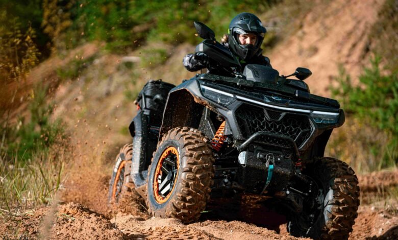 Nuevo CFMOTO CFORCE 1000 TOURING - en acción