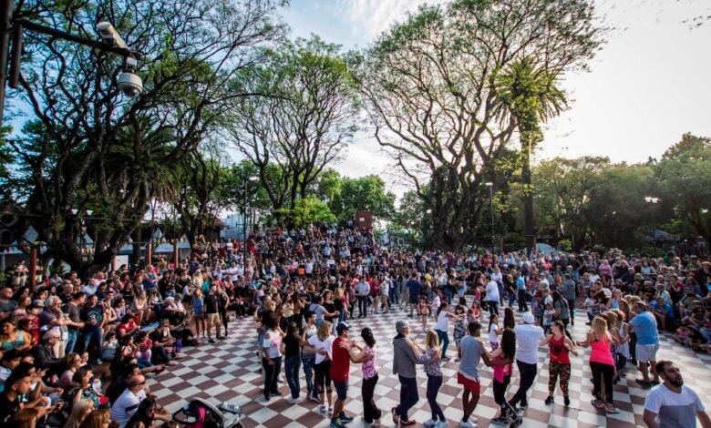 Martínez celebrará su 44° aniversario