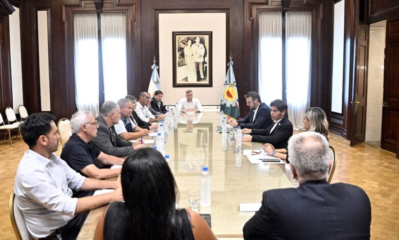 Julio Zamora firmó un nuevo convenio con el Banco Provincia