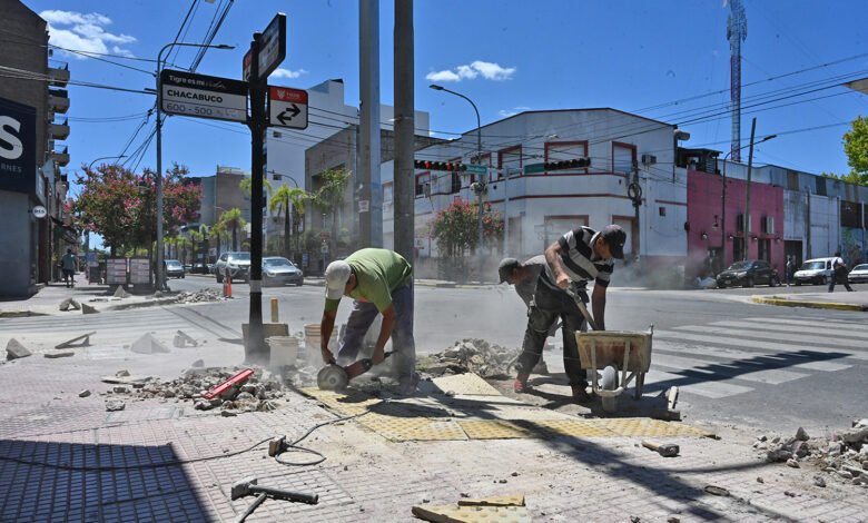 Obras de veredas en Tigre centro