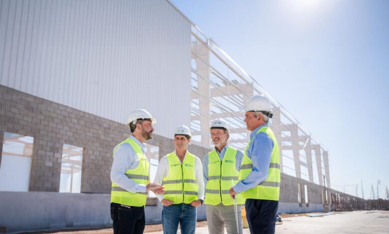 Ariel Sujarchuk en el nuevo centro de Almacenamiento de Mercad Libre