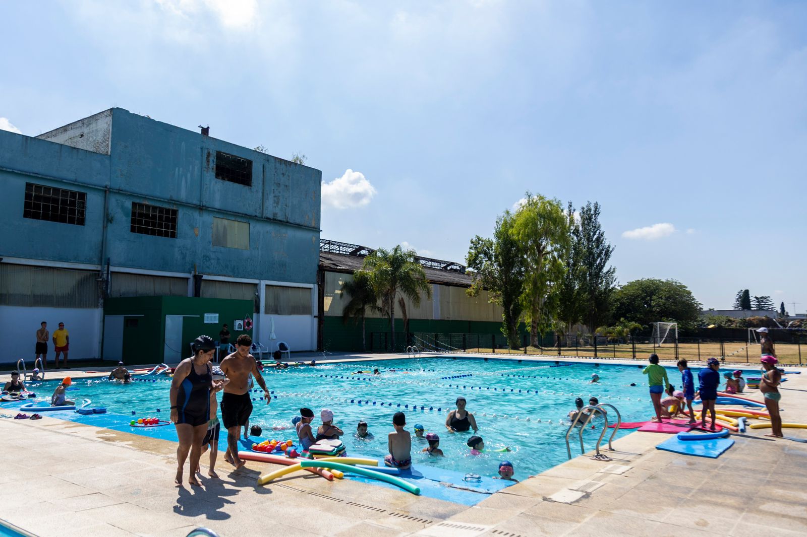 Modernización en sus Campos de Deportes