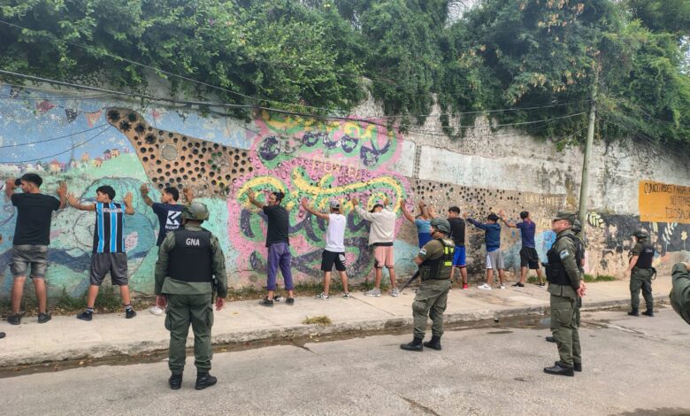 Operativo en La Cava