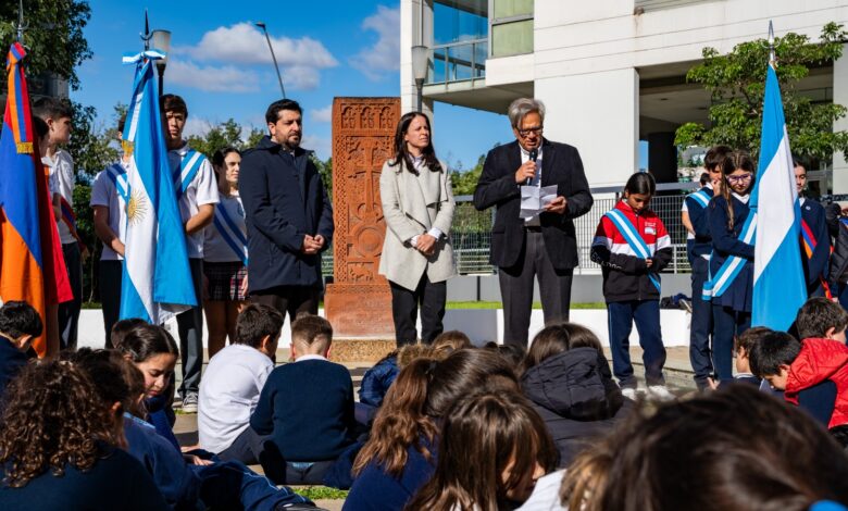 Soledad Martínez en el 111º aniversario del Genocidio Armenio