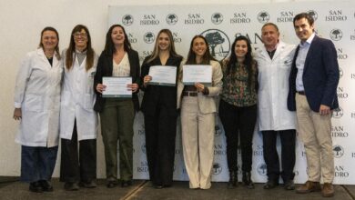 El acto de entrega de diplomas fue encabezado por el intendente Ramón Lanús