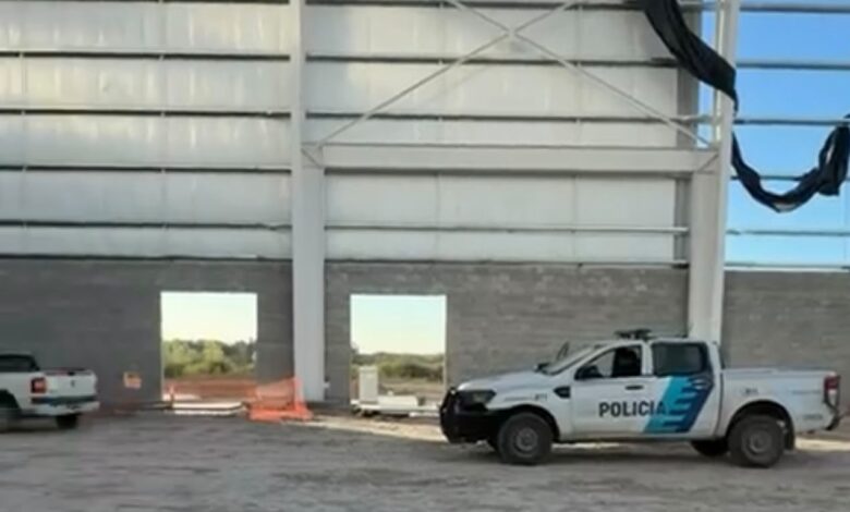 Clausura preventiva a la obra de Mercado Libre en Loma Verde
