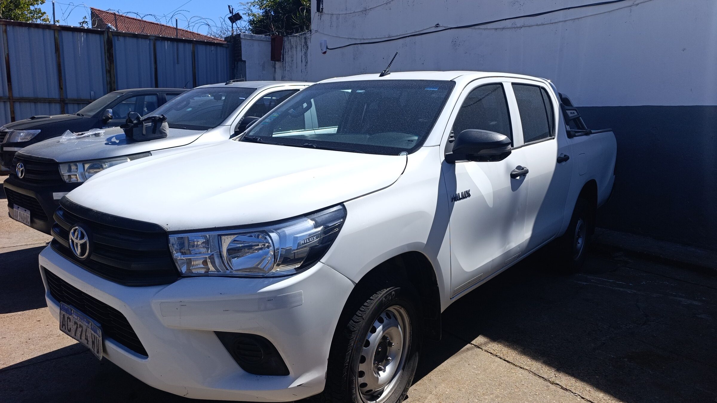 Toyota Hilux